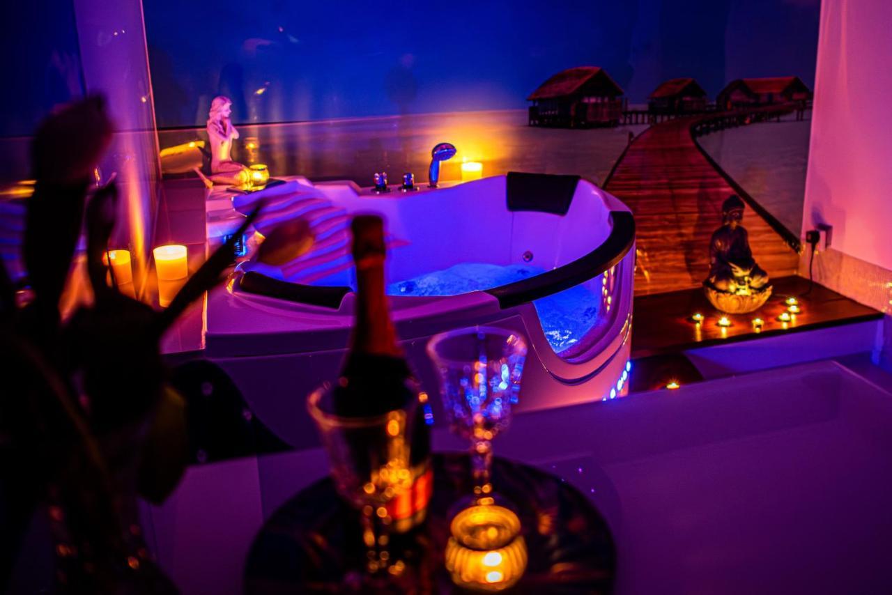 Jacuzzi Apartment Zen Krakow Luaran gambar