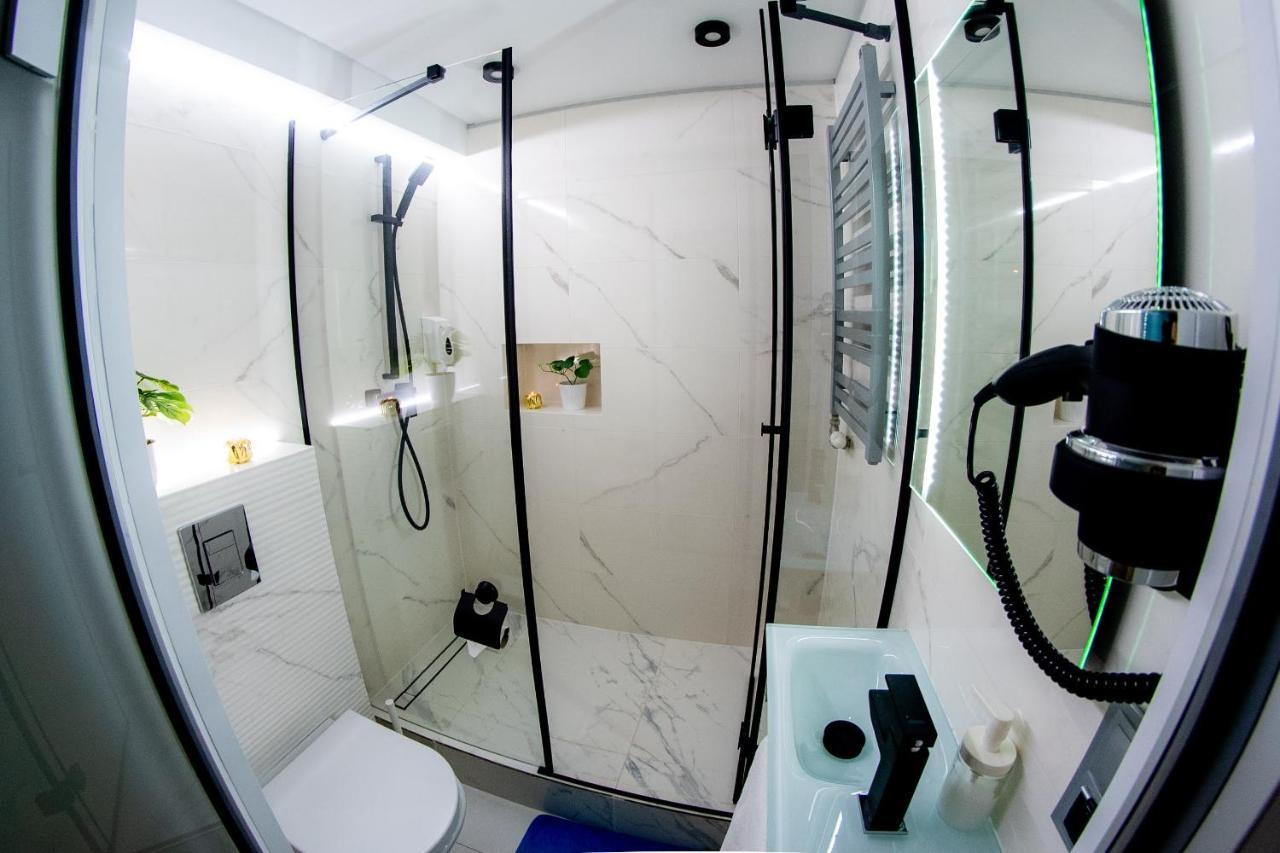 Jacuzzi Apartment Zen Krakow Luaran gambar
