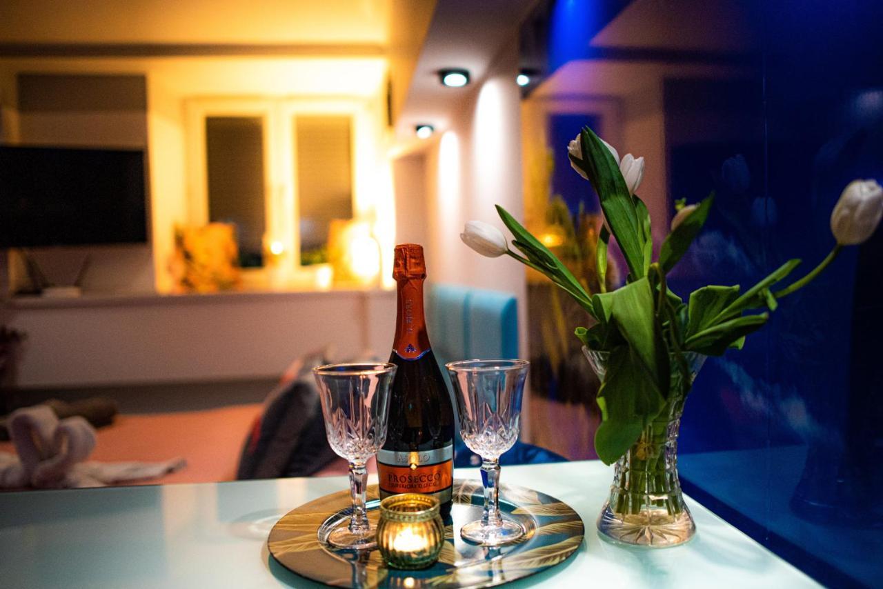 Jacuzzi Apartment Zen Krakow Luaran gambar