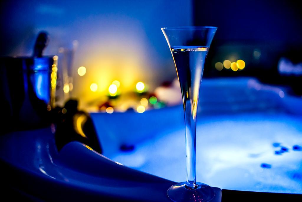Jacuzzi Apartment Zen Krakow Luaran gambar